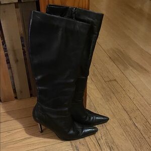 Spiegel Black Heeled Knee-High Boots. Genuine leather.